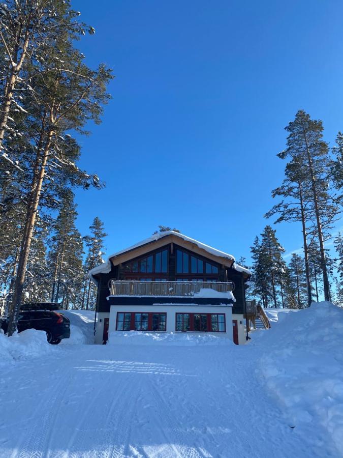 Varijlyan Salen  Exterior photo